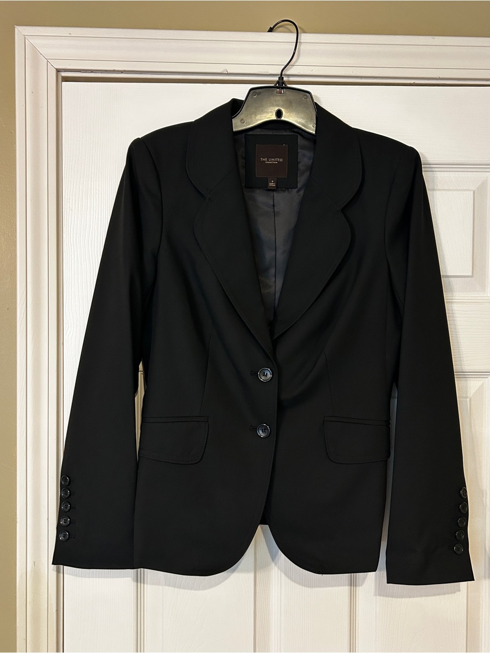 The Limited Black Women's Scalloped Lapel Blazer